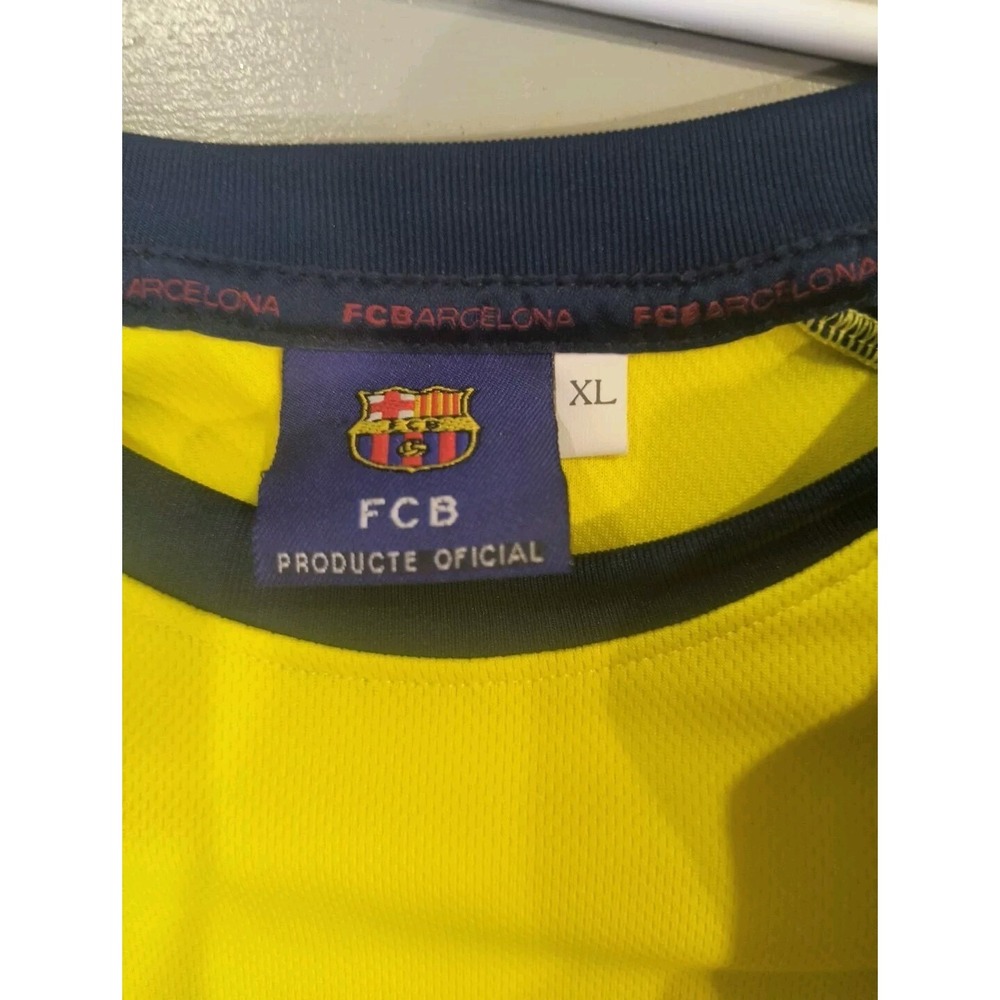 FC Barcelona FCB  T-Shirt Yellow UNISEX/MEN Size Xl Jersey Cotton  Soccer - Picture 2 of 4